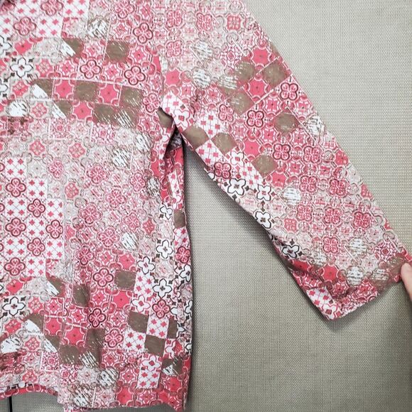 Chico's Cotton/Modal Patchwork Embellished Split Neck 3/4 Sleeve Blouse Sz 3(XL) - Picture 2 of 8